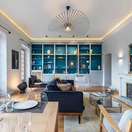 Luxury In Niza